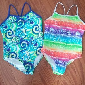 🏊‍♀️ Bundle of 2 girls swimsuits